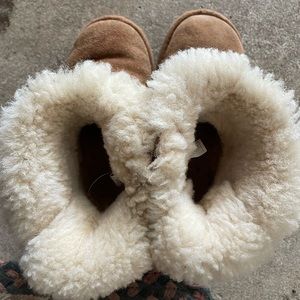 Ugg girls size 11 boots.